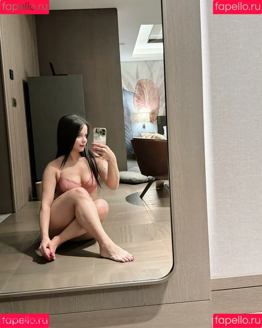 gizemsavage.x / gizemsavagex Onlyfans Photo Gallery 