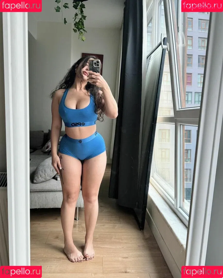 gizemsavage.x / gizemsavagex Onlyfans Photo Gallery 