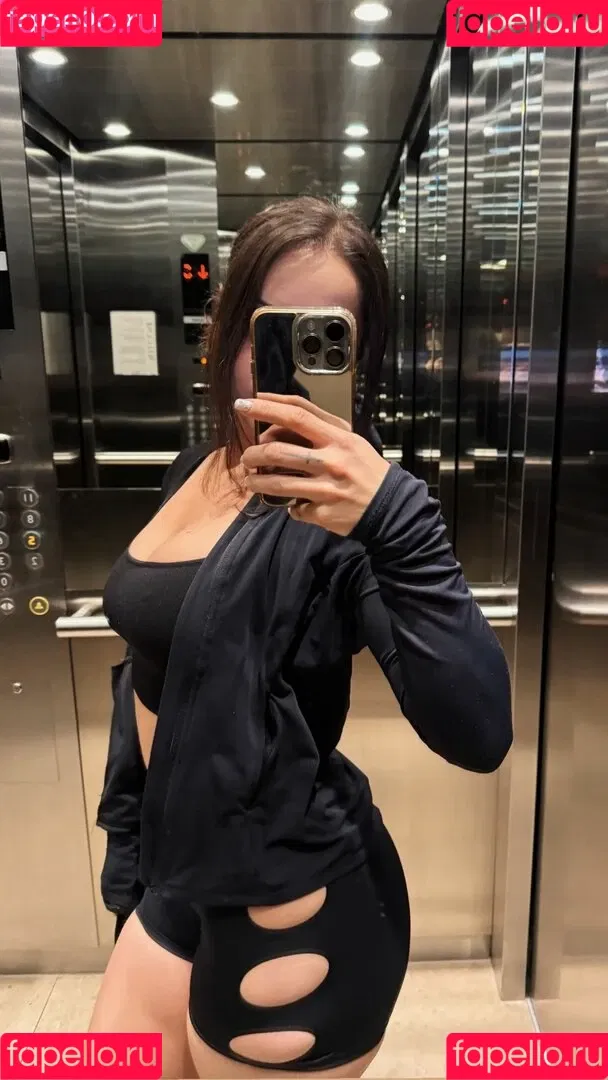 gizemsavage.x / gizemsavagex Onlyfans Photo Gallery 