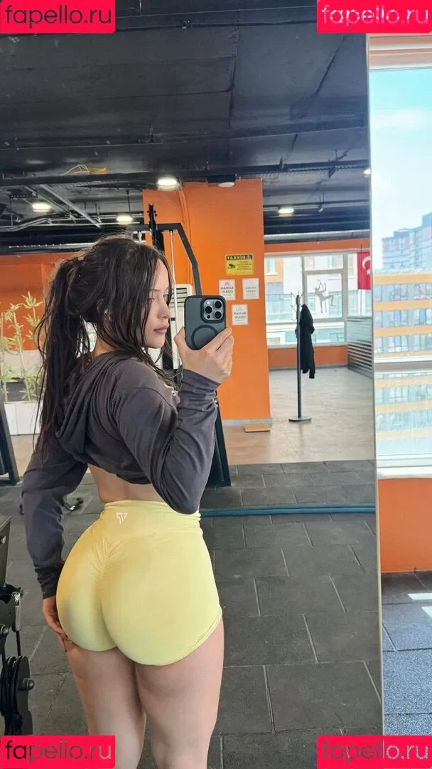 gizemsavage.x / gizemsavagex Onlyfans Photo Gallery 