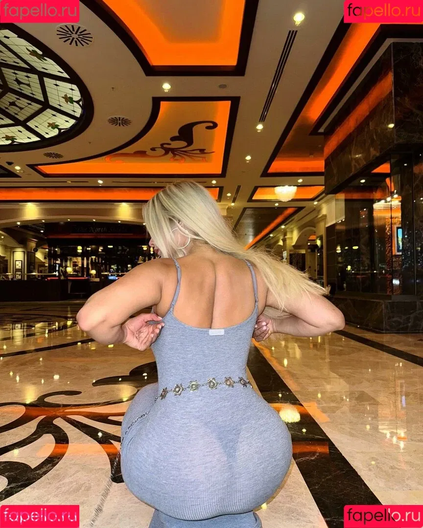 gizemsavage.x / gizemsavagex Onlyfans Photo Gallery 