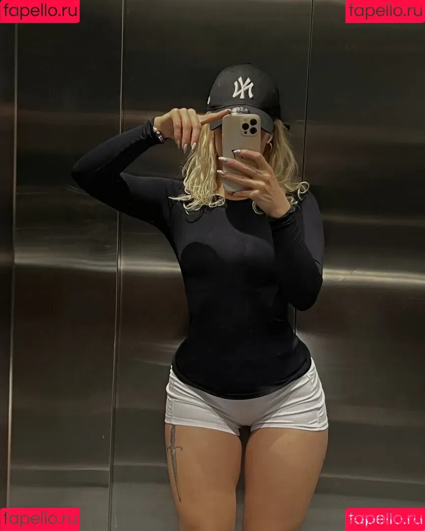 gizemsavage.x / gizemsavagex Onlyfans Photo Gallery 