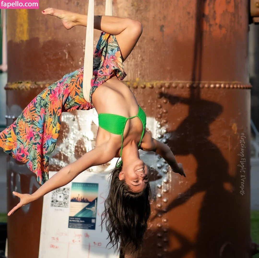 bendybarista Onlyfans Photo Gallery 