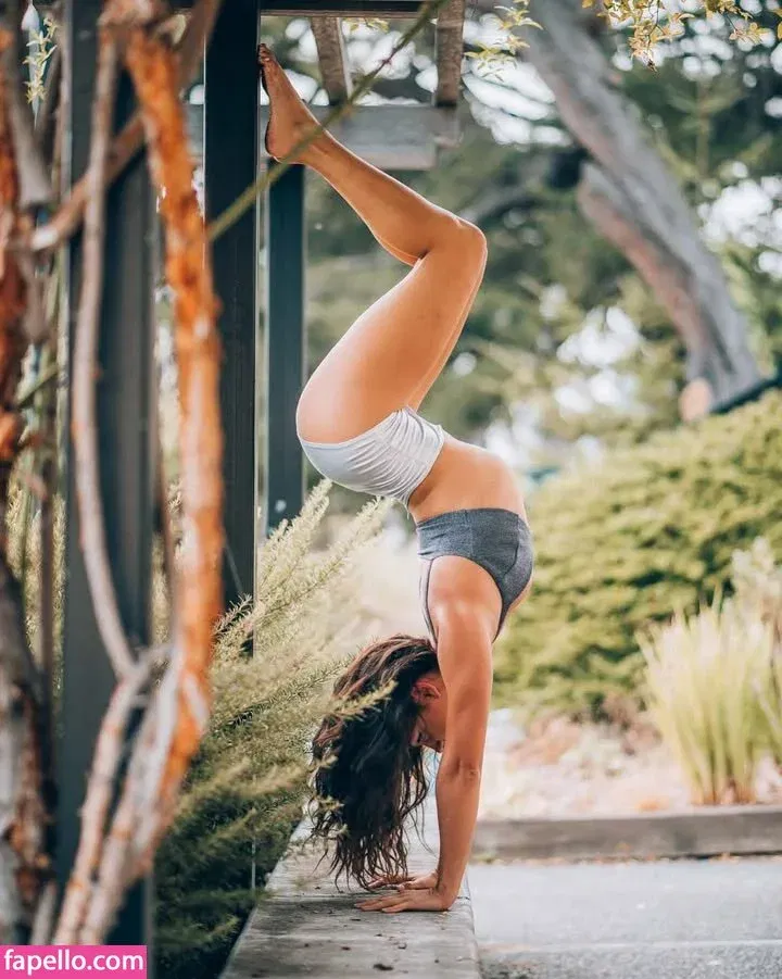 bendybarista Onlyfans Photo Gallery 