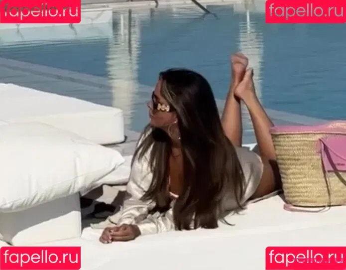 Jasmin Azizam / jasminazizam / jasminejae_vip Onlyfans Photo Gallery 