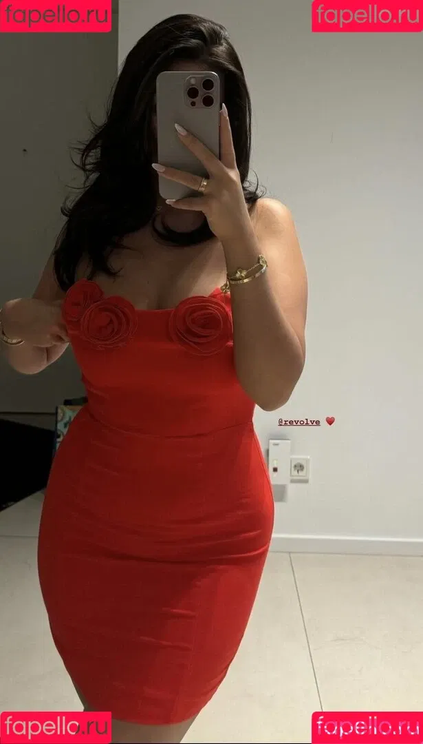 Jasmin Azizam / jasminazizam / jasminejae_vip Onlyfans Photo Gallery 