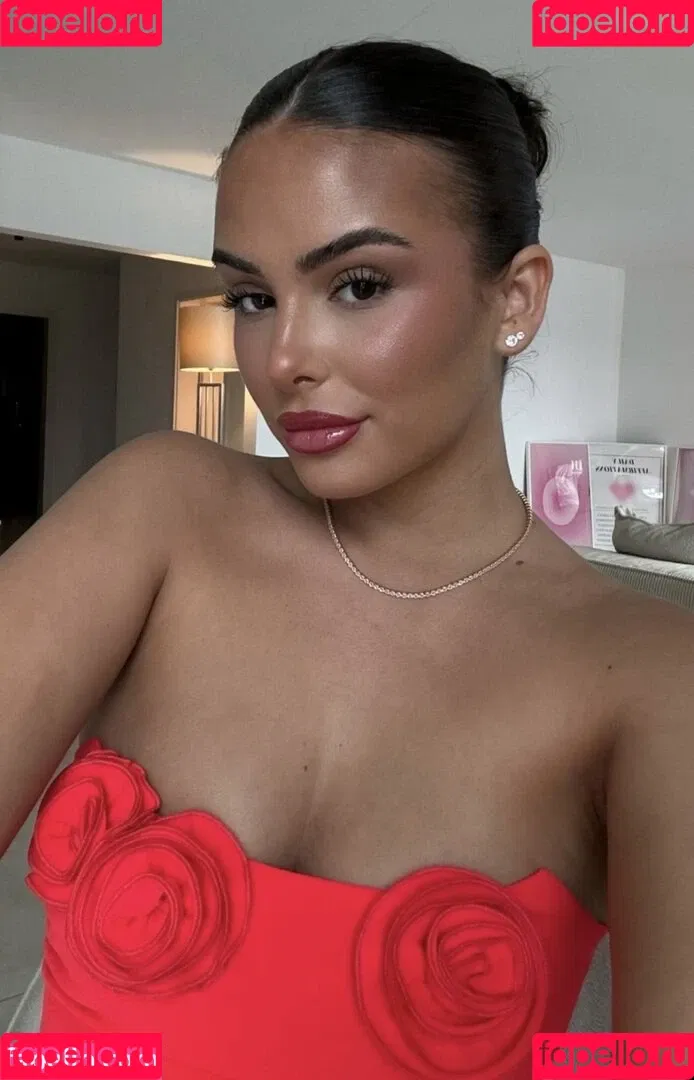 Jasmin Azizam / jasminazizam / jasminejae_vip Onlyfans Photo Gallery 