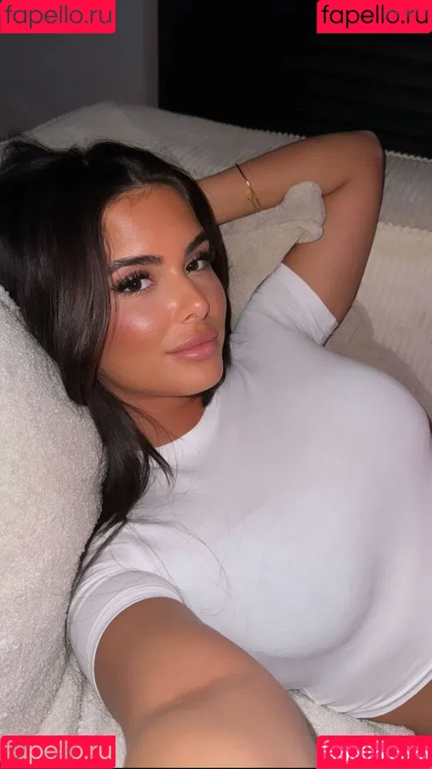 Jasmin Azizam / jasminazizam / jasminejae_vip Onlyfans Photo Gallery 