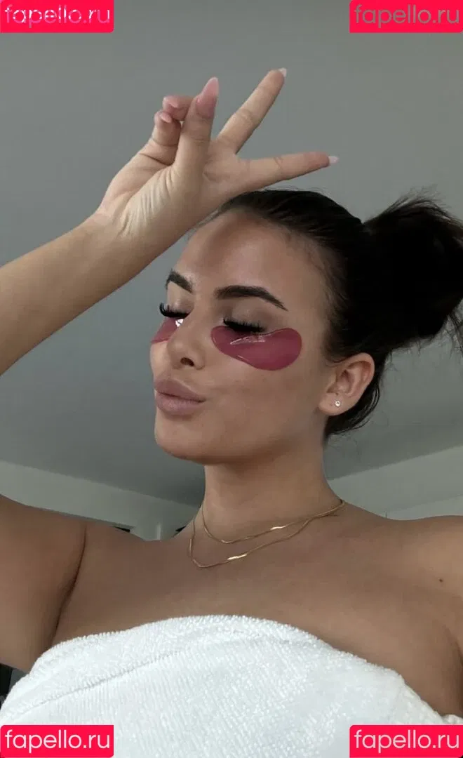Jasmin Azizam / jasminazizam / jasminejae_vip Onlyfans Photo Gallery 