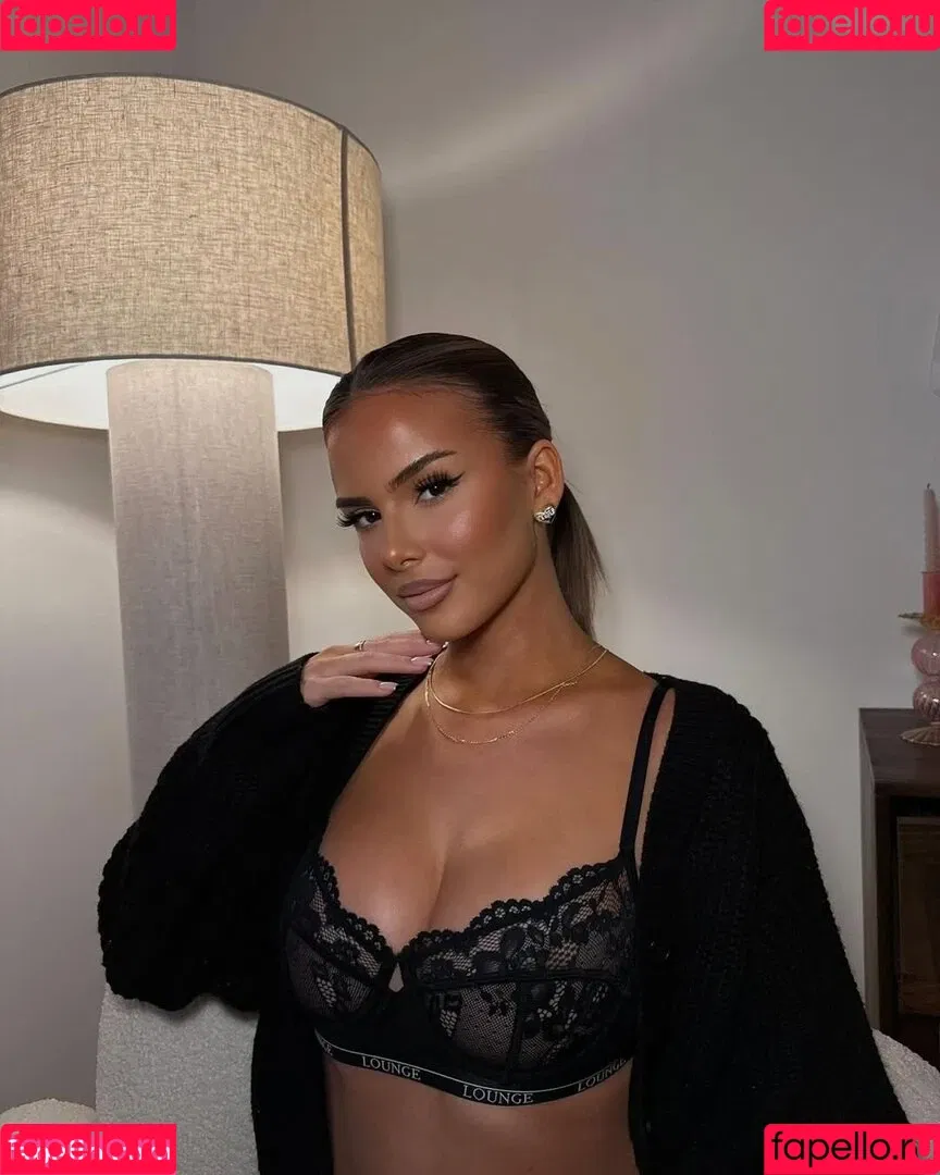 Jasmin Azizam / jasminazizam / jasminejae_vip Onlyfans Photo Gallery 
