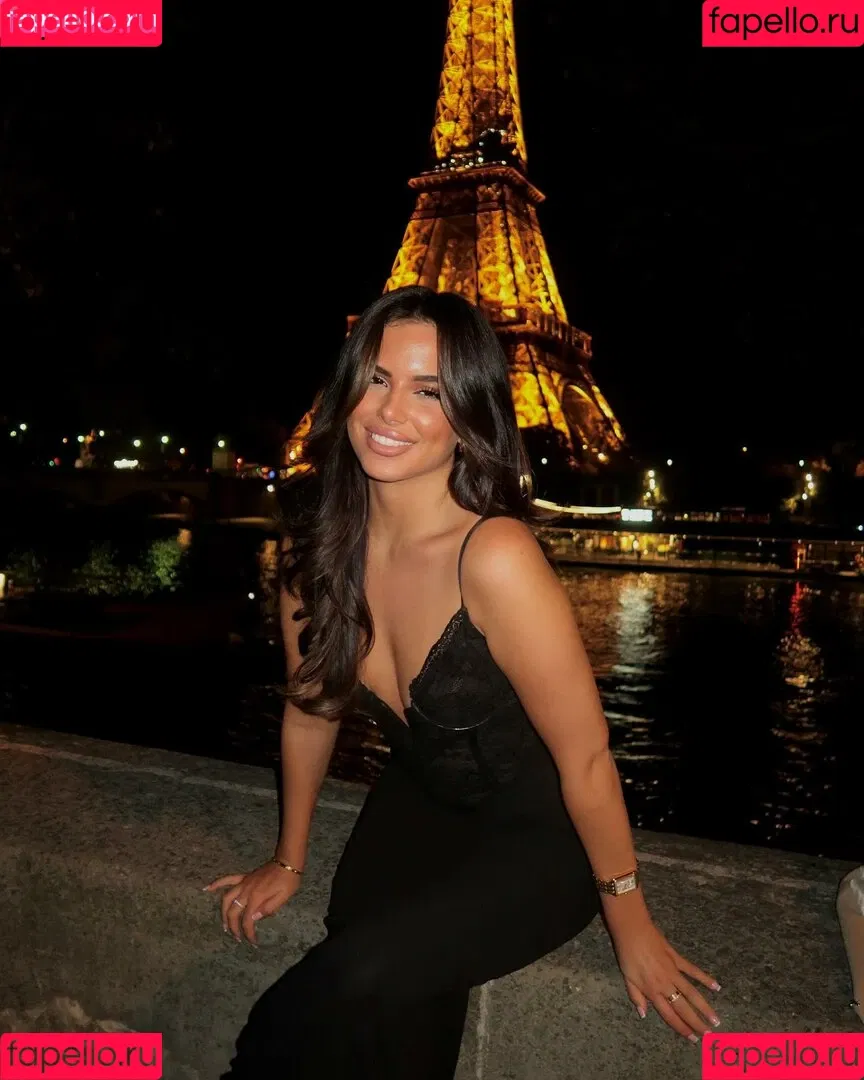 Jasmin Azizam / jasminazizam / jasminejae_vip Onlyfans Photo Gallery 
