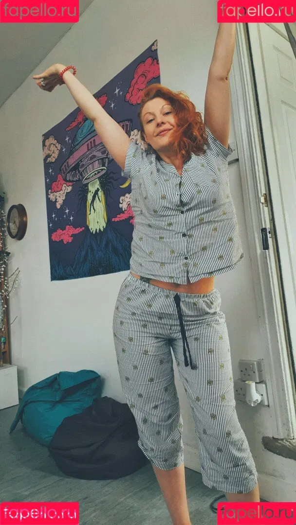 Somethingnotsilly / libnmtc / snsilly / somethingnotstupid Onlyfans Photo Gallery 