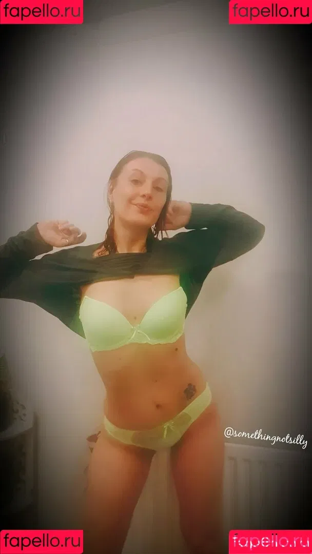 Somethingnotsilly / libnmtc / snsilly / somethingnotstupid Onlyfans Photo Gallery 
