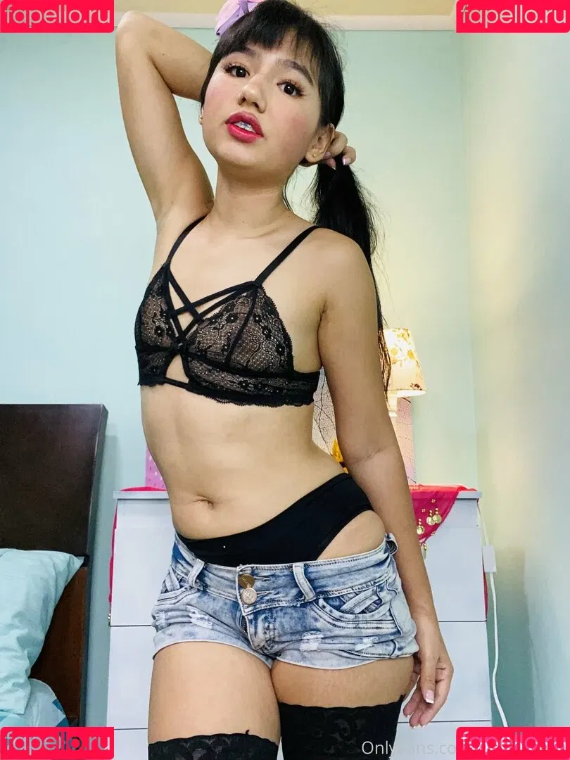 _amberdenisee / ooficialanie Onlyfans Photo Gallery 