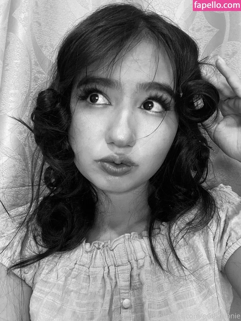 _amberdenisee / ooficialanie Onlyfans Photo Gallery 