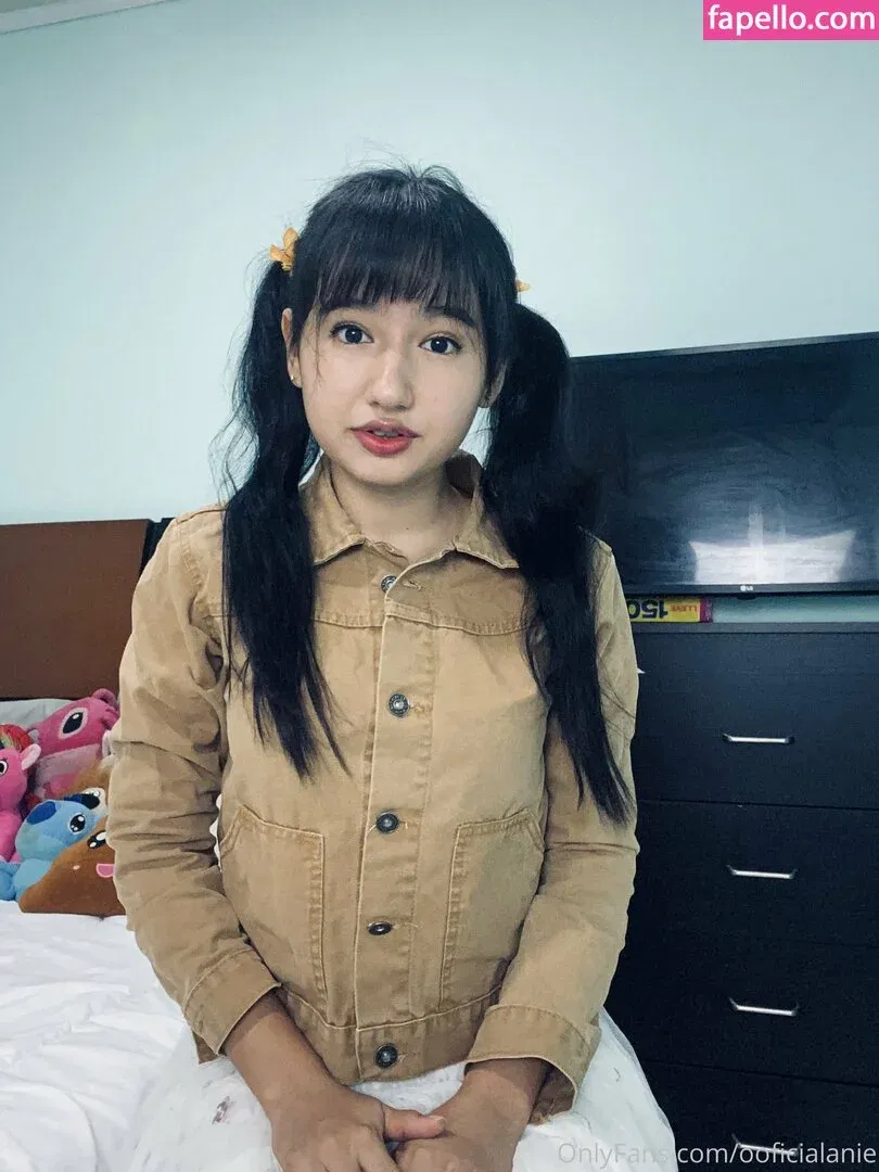 _amberdenisee / ooficialanie Onlyfans Photo Gallery 