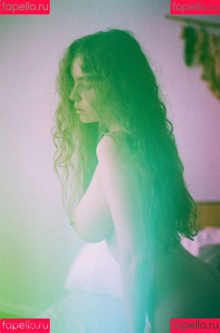 Milena / lyubovvomne / samadhi.amorr2 Onlyfans Photo Gallery 