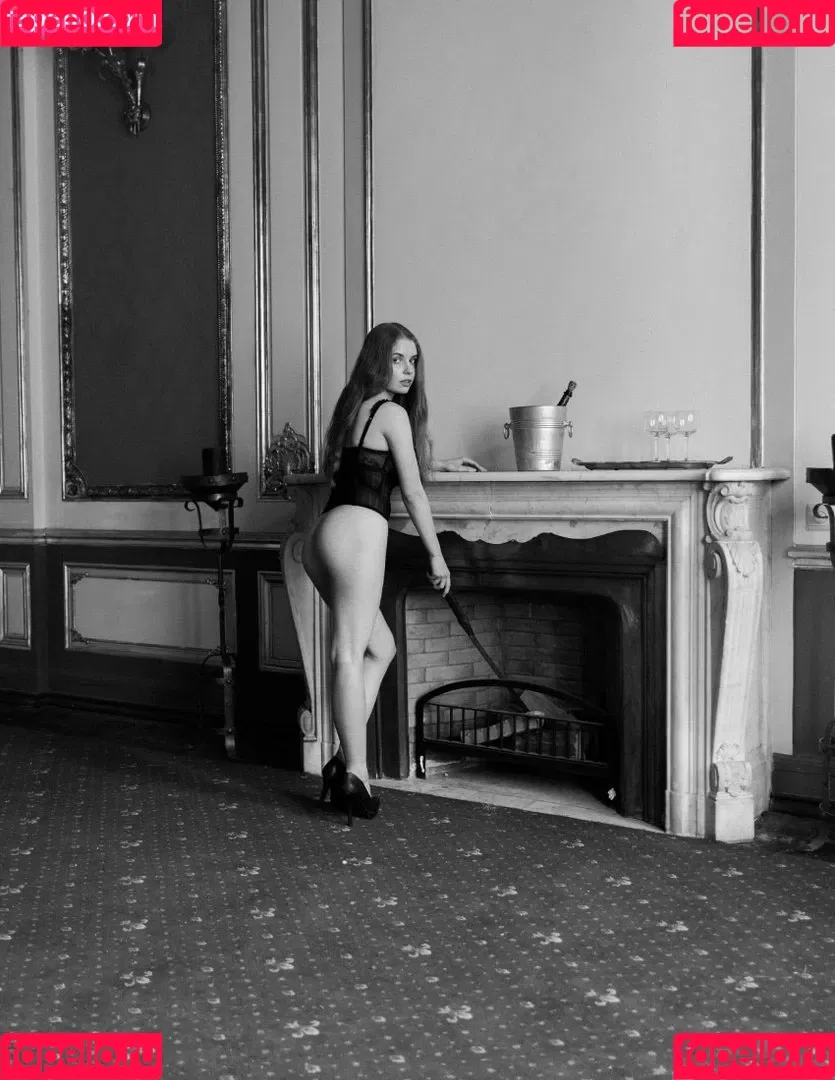 Milena / lyubovvomne / samadhi.amorr2 Onlyfans Photo Gallery 