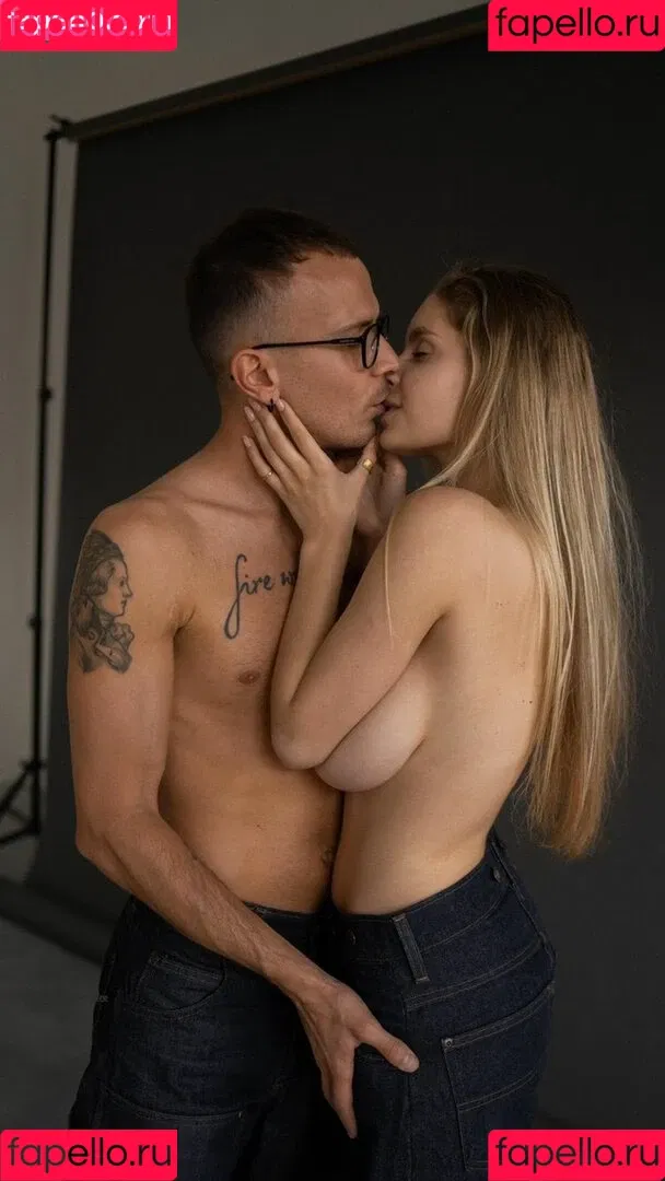 Milena / lyubovvomne / samadhi.amorr2 Onlyfans Photo Gallery 