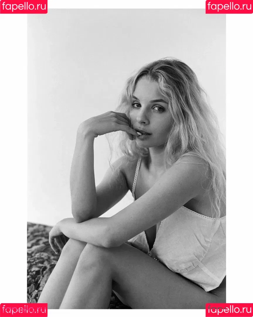 Milena / lyubovvomne / samadhi.amorr2 Onlyfans Photo Gallery 