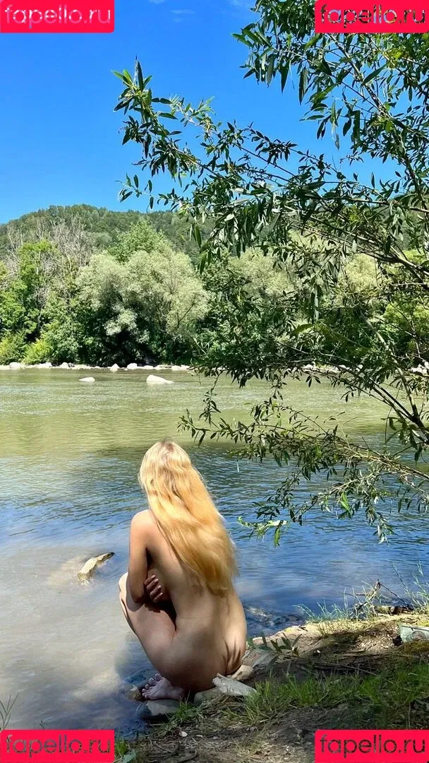 Milena / lyubovvomne / samadhi.amorr2 Onlyfans Photo Gallery 