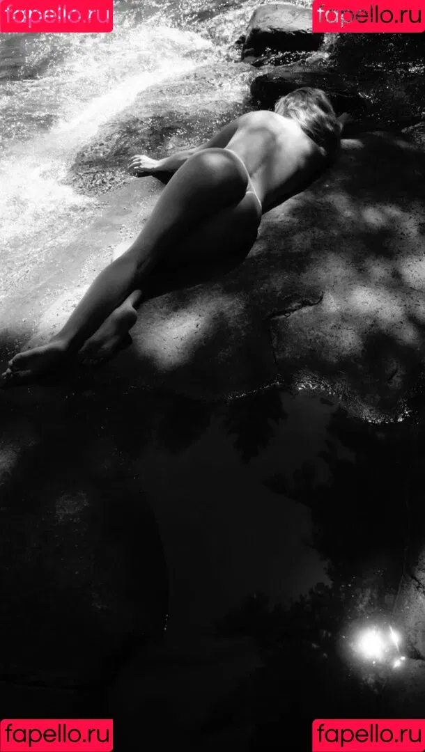 Milena / lyubovvomne / samadhi.amorr2 Onlyfans Photo Gallery 