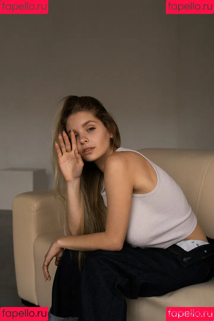 Milena / lyubovvomne / samadhi.amorr2 Onlyfans Photo Gallery 