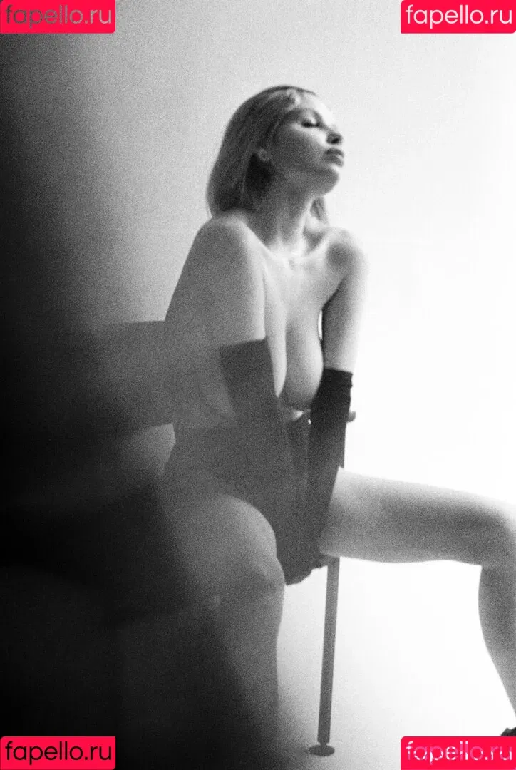 Milena / lyubovvomne / samadhi.amorr2 Onlyfans Photo Gallery 