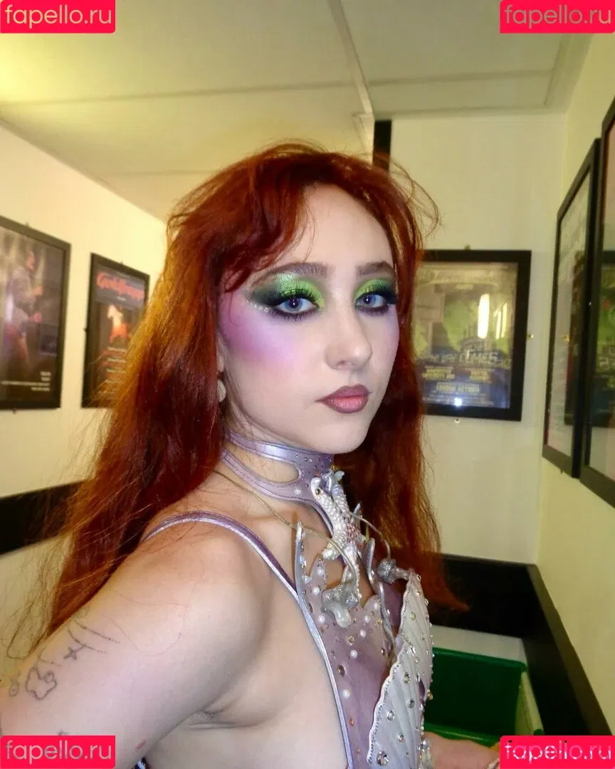 Chappell Roan / chappellroan / rosybeetles Onlyfans Photo Gallery 