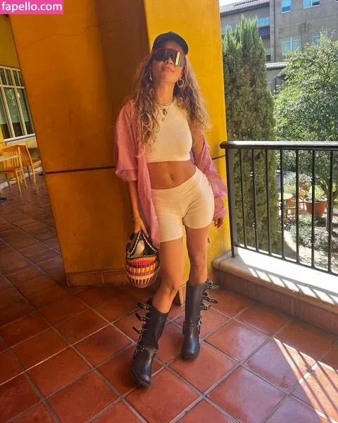 Rita Ora Onlyfans Photo Gallery 