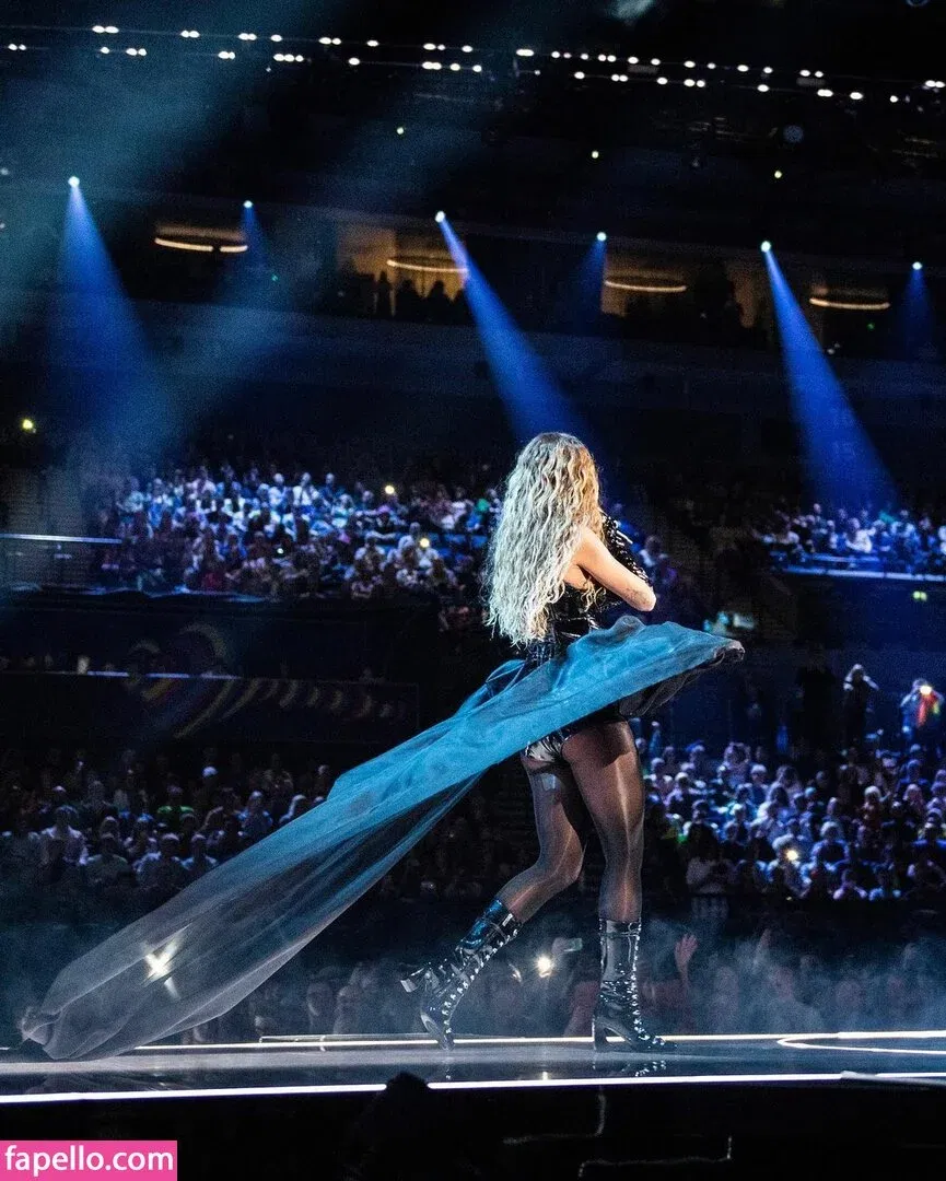 Rita Ora Onlyfans Photo Gallery 