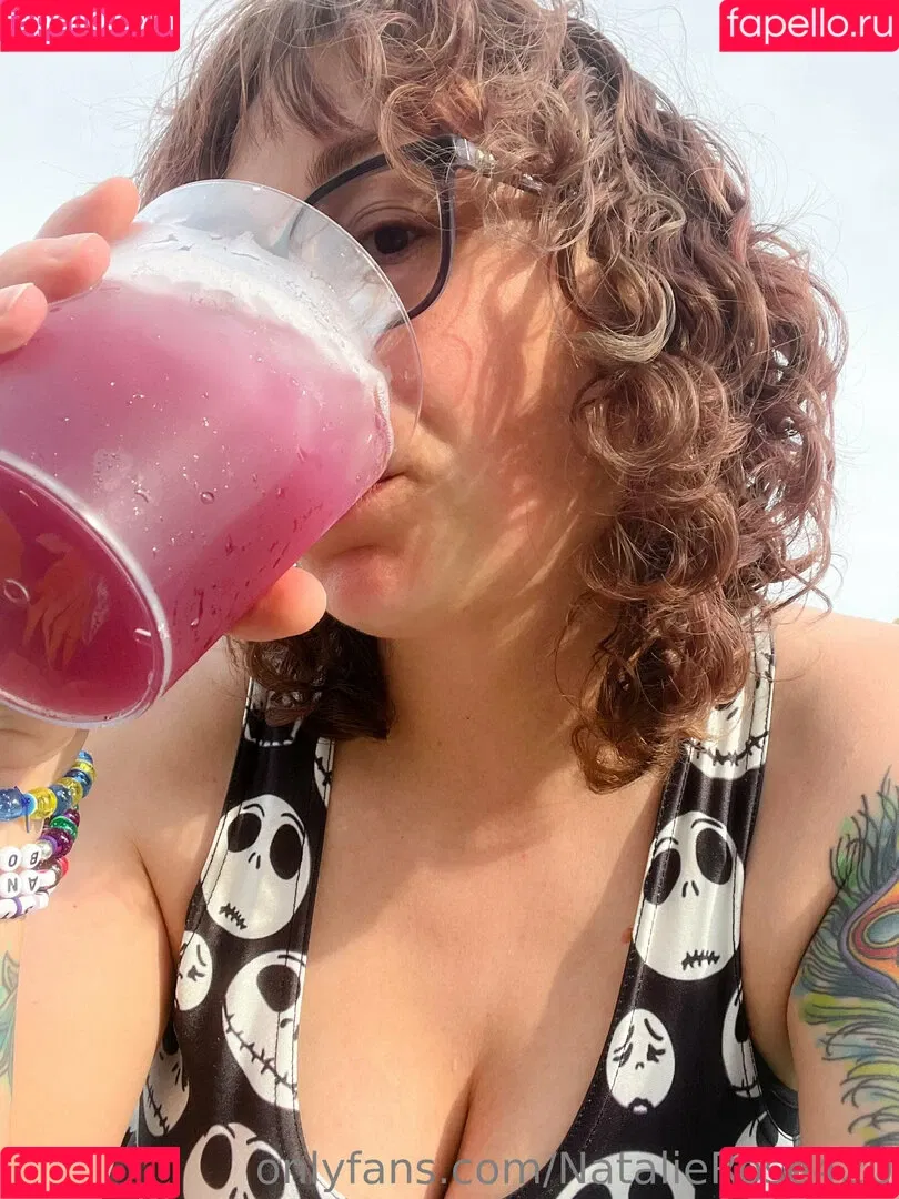 lowkeynat420 / natalierose420 Onlyfans Photo Gallery 