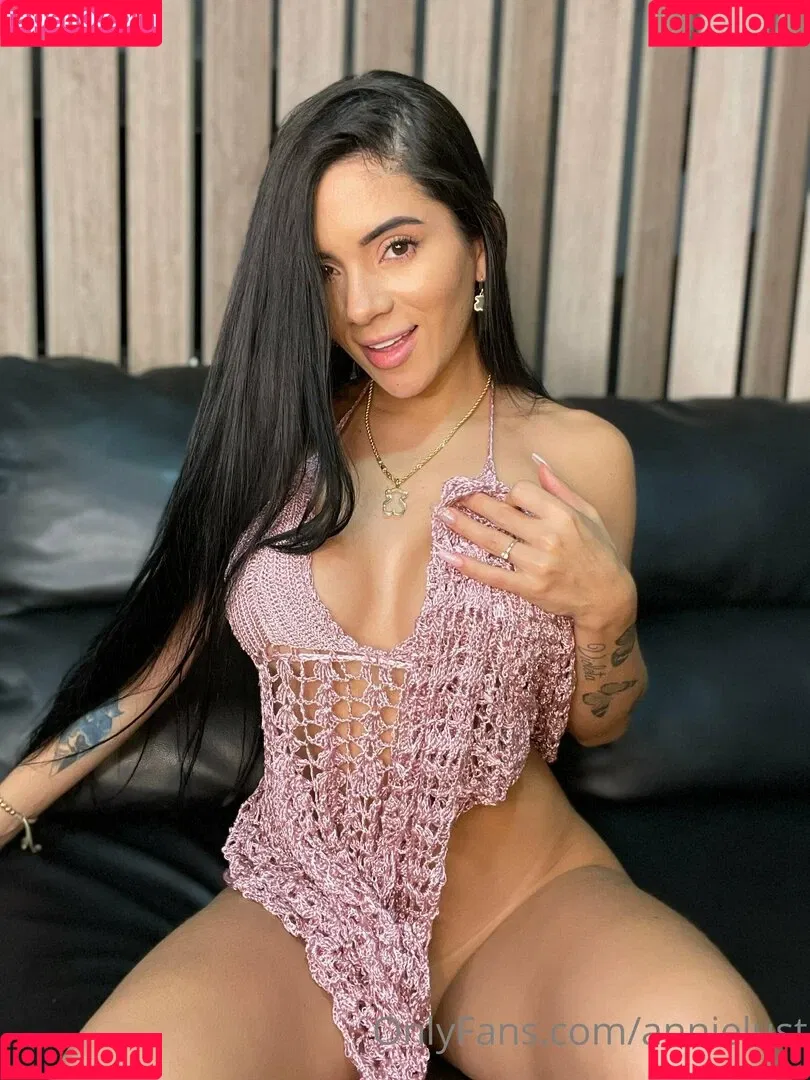 Annie Lust / Annielust Onlyfans Photo Gallery 