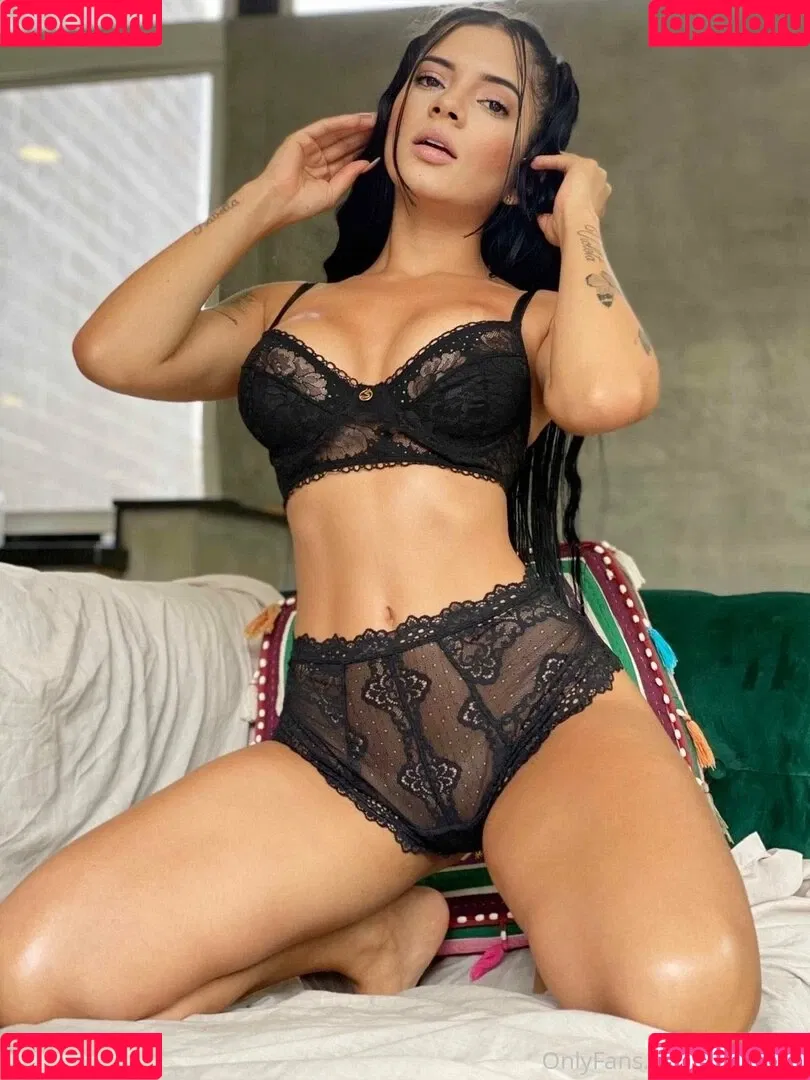 Annie Lust / Annielust Onlyfans Photo Gallery 
