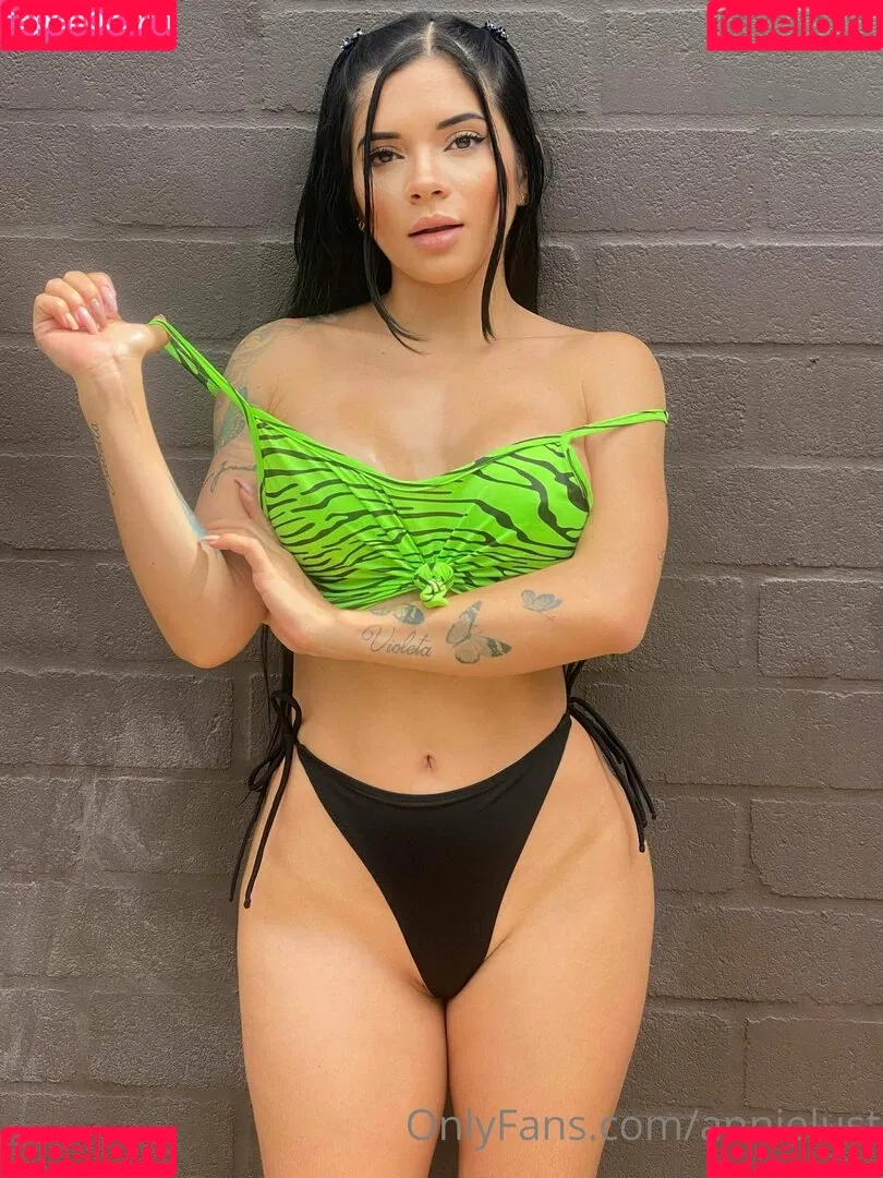 Annie Lust / Annielust Onlyfans Photo Gallery 