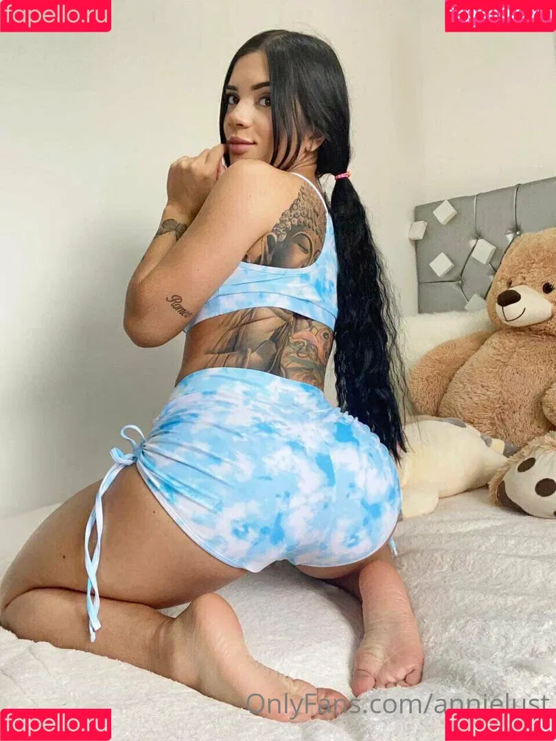 Annie Lust / Annielust Onlyfans Photo Gallery 