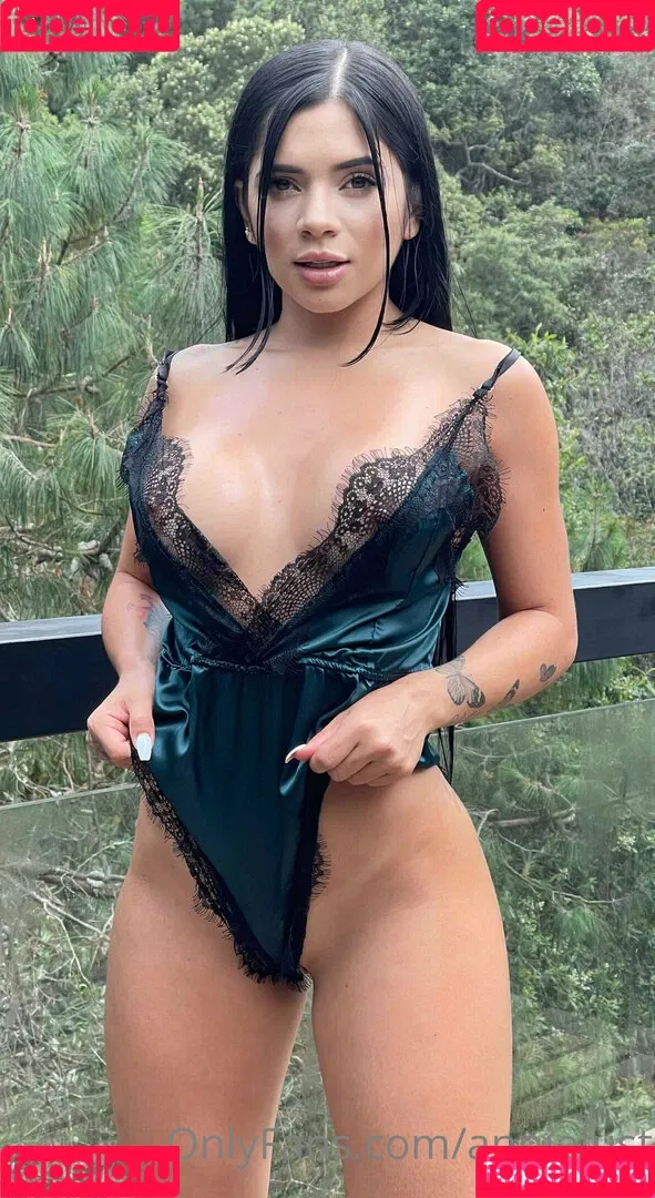 Annie Lust / Annielust Onlyfans Photo Gallery 