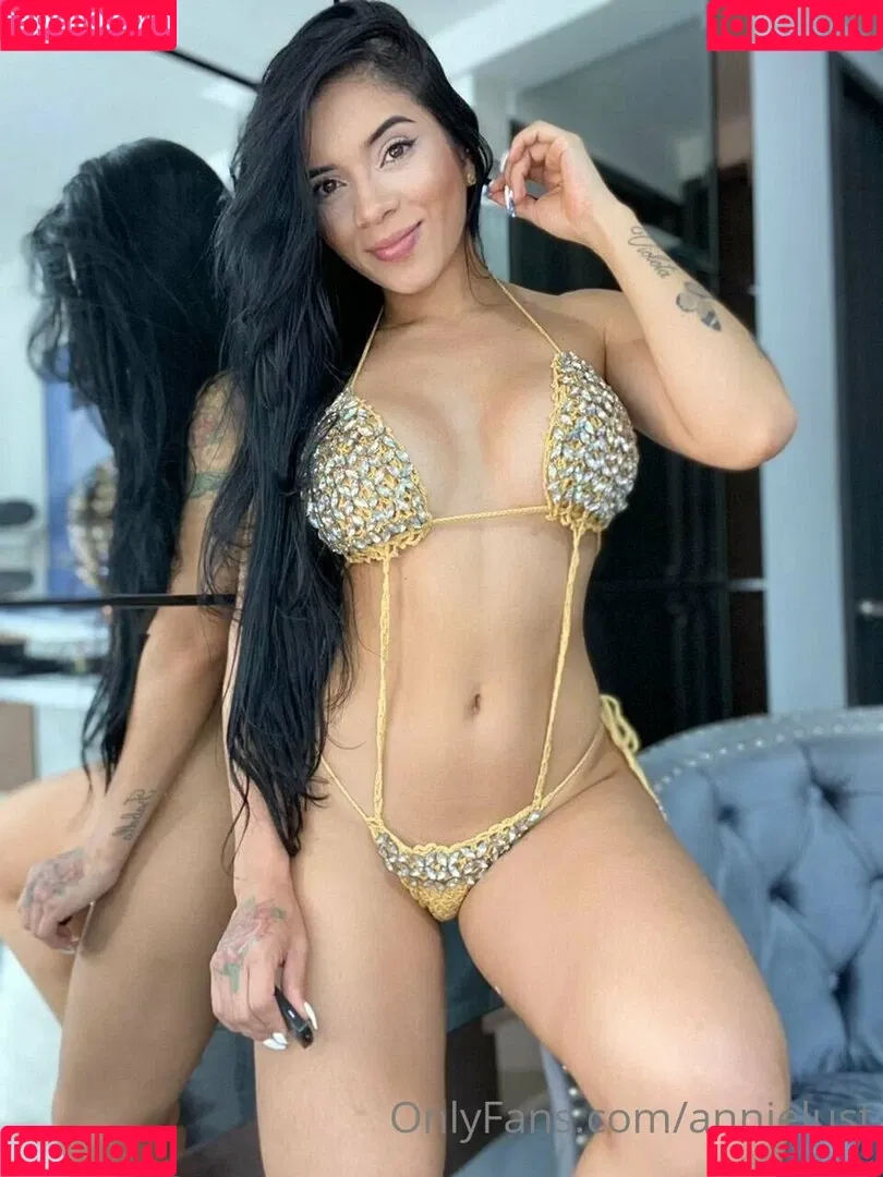 Annie Lust / Annielust Onlyfans Photo Gallery 