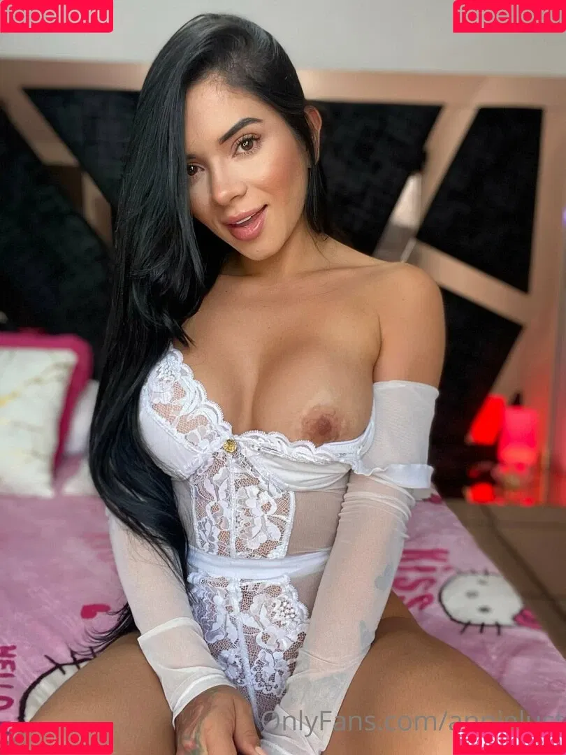 Annie Lust / Annielust Onlyfans Photo Gallery 