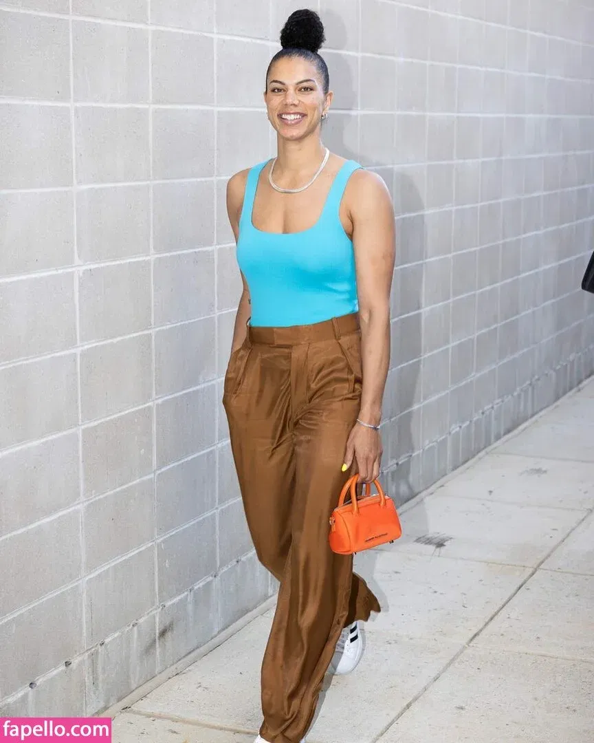 Alysha Clark / alysha_clark / alyshaclark / https: Onlyfans Photo Gallery 