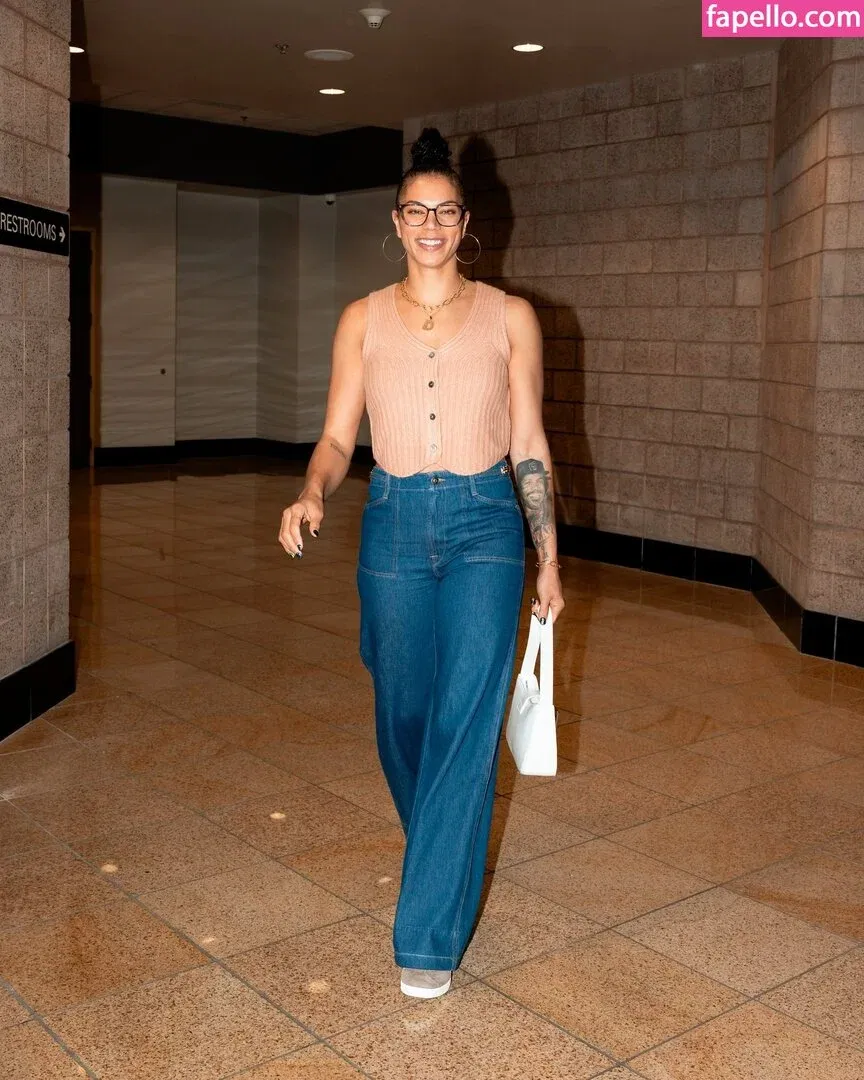 Alysha Clark / alysha_clark / alyshaclark / https: Onlyfans Photo Gallery 