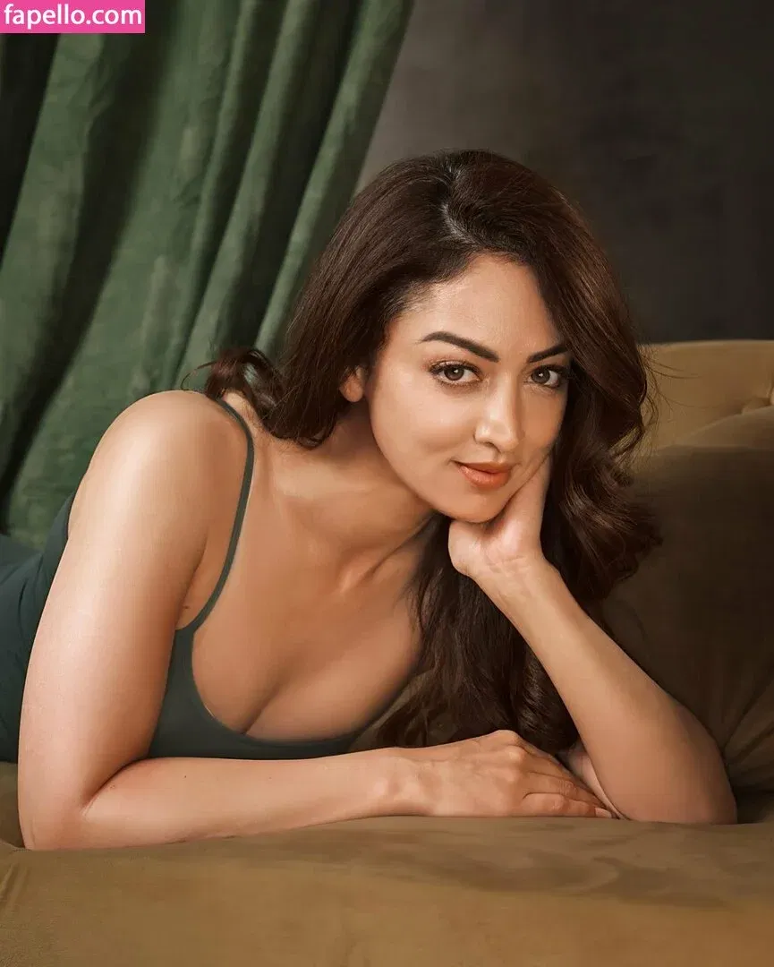 Sandeepa Dhar / iamsandeepadhar Onlyfans Photo Gallery 
