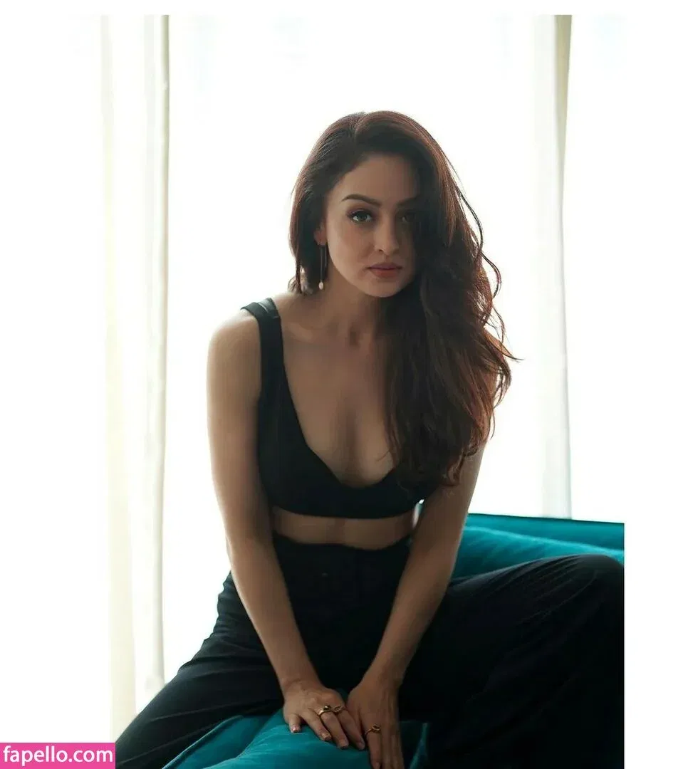 Sandeepa Dhar / iamsandeepadhar Onlyfans Photo Gallery 