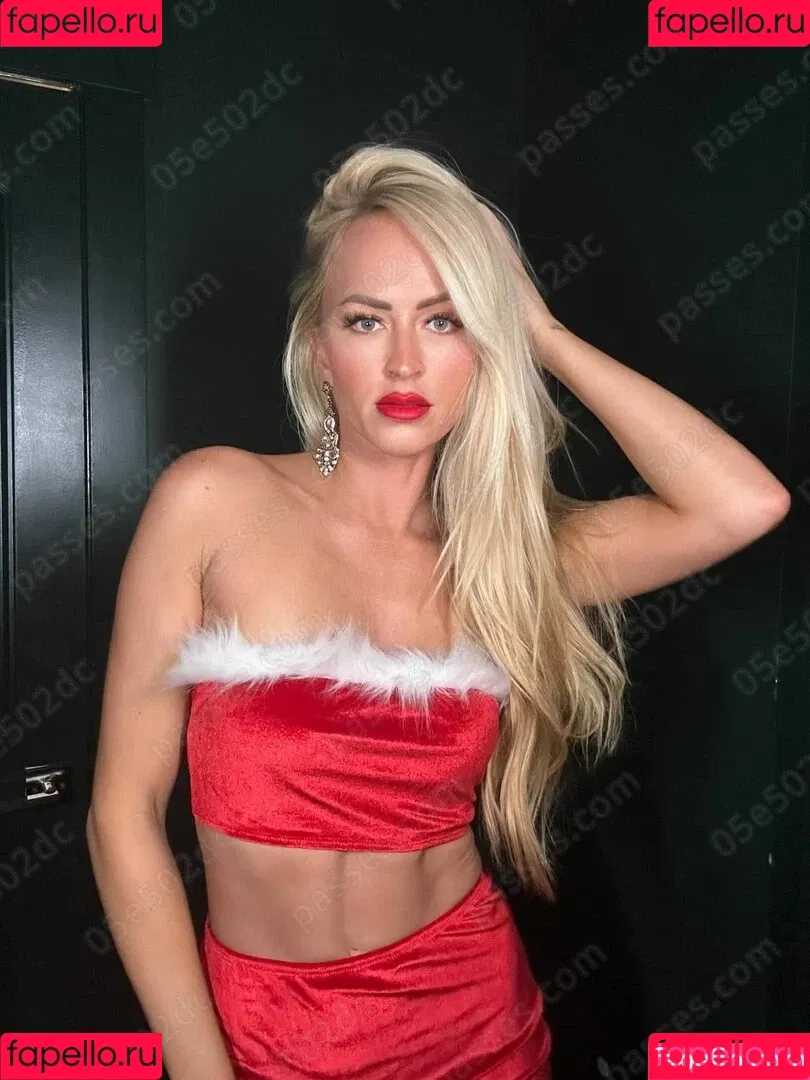 Danielle Moinet / DanielleMoinet / Summer Rae Onlyfans Photo Gallery 