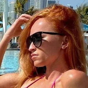 Danielle Moinet / DanielleMoinet / Summer Rae Onlyfans Photo Gallery 