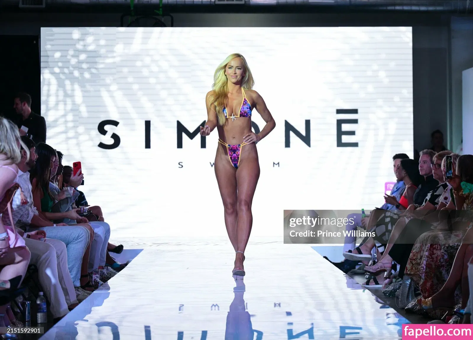 Danielle Moinet / DanielleMoinet / Summer Rae Onlyfans Photo Gallery 