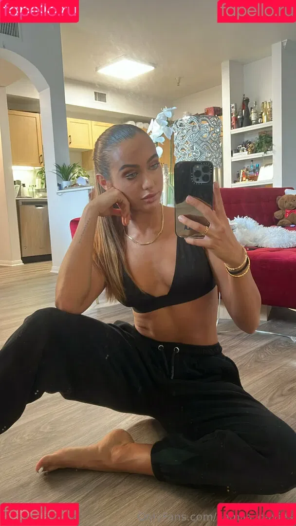 Kamila Davies / kamila_davies / kamiladavies Onlyfans Photo Gallery 