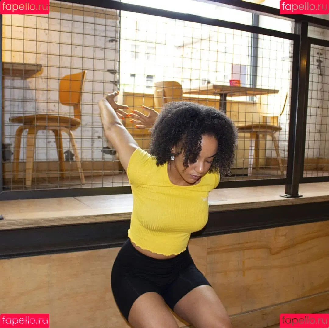 Feelinfree / Riddim Rida / faceyterri Onlyfans Photo Gallery 