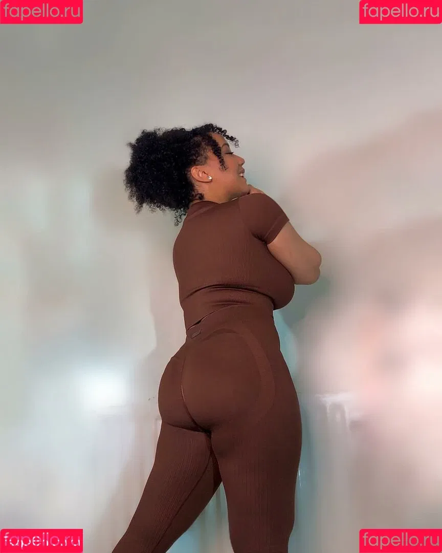 Feelinfree / Riddim Rida / faceyterri Onlyfans Photo Gallery 
