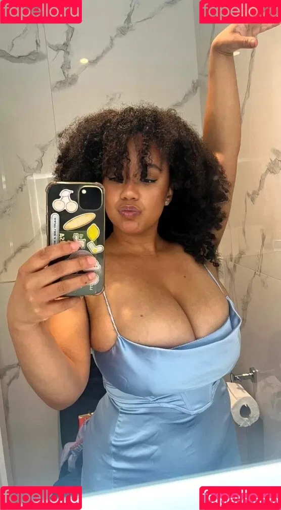 Feelinfree / Riddim Rida / faceyterri Onlyfans Photo Gallery 